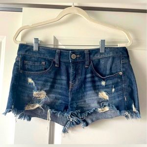 Women’s Shortie Low Rise Jean Shorts Size 4
